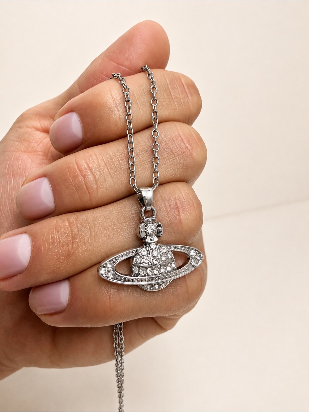 Vivienne Westwood Mini Bas Relief Pendant Necklace Silver Crystal Tone - Picture 6 of 8